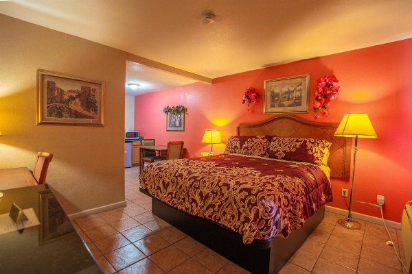 Los Banos Motel image 4